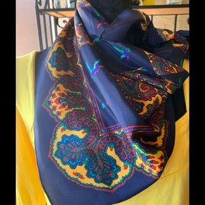 Beautiful Blue bird scarf